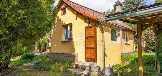 Prodej  chaty 28 m², pozemek 895 m²