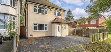 4 bed detached house for sale