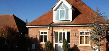 3 bedroom detached house