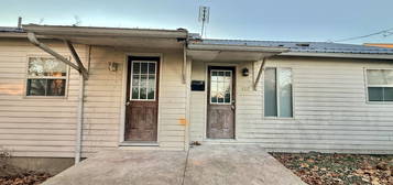 427 Pine St #B, Sullivan, MO 63080