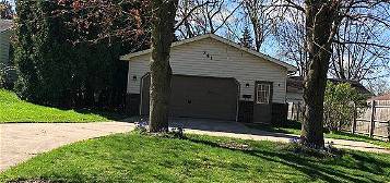 241 W  Good Ave, Wadsworth, OH 44281