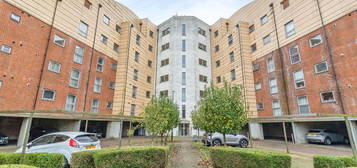 Flat for sale in Staverton Grove, Broughton, Milton Keynes, Buckinghamshire MK10