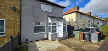 4 bedroom semi-detached house