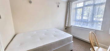 Flat to rent in Tyndall S, Cotham, Bristol BS8