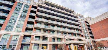 727 - 8228 BIRCHMOUNT ROAD S, Markham (Unionville), Ontario