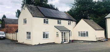 4 bed property to rent