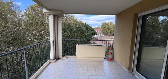 Appartement  à vendre, 3 pièces, 2 chambres, 63 m²