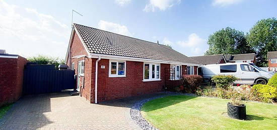 2 bedroom semi-detached bungalow for sale