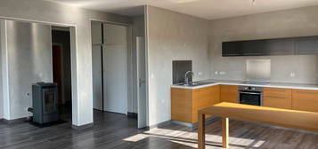 Loue appartement F4