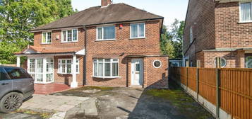 3 bed semi-detached house for sale