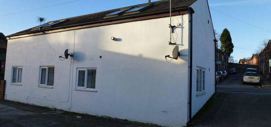 Semi-detached house to rent in North Street, Ripon HG4