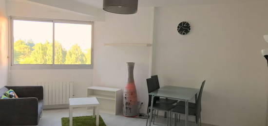 Location T1 meublé 30m2 Talence 630