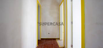 Apartamento T3 com arrecadação - Cartaxo