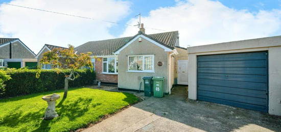 2 bedroom semi-detached bungalow for sale