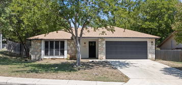 1102 Fillmore Dr, San Antonio, TX 78245