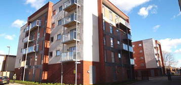 Flat to rent in Endeavour House, 1B Elmira Way M5