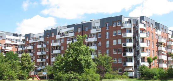 *Ruhige 3 Zimmer-Wohnung mit Balkon *