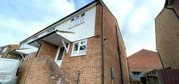 2 bedroom semi-detached house