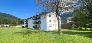 Attraktive 2-Zimmer-Wohnung in idyllischer Wohnlage mit traumhaften Ausblick in die Berge