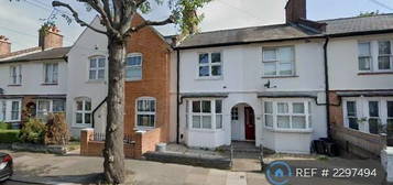 3 bedroom terraced house