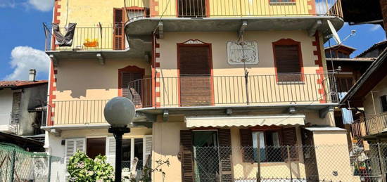Appartamento in vendita in via Don Antonio Tomati, 19