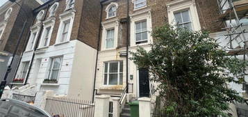 1 bedroom ground floor flat for sale