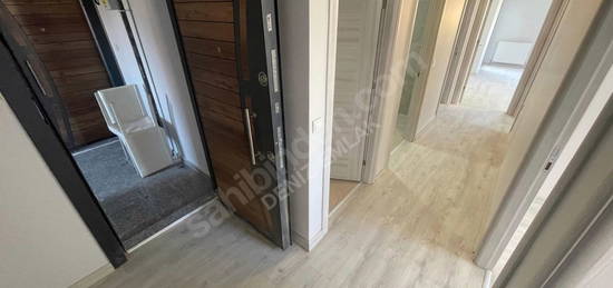 3+1 SIFIR KİRALIK DAİRE E5 METROYA YAKIN