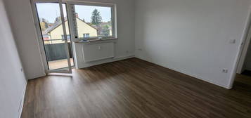 Neu renovierte 3 Zimmer Wohnung in ruhiger Lage von Großkrotzenburg