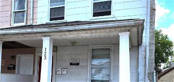 123 N  4th Ave  #2, Coatesville, PA 19320