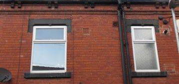 Terraced house to rent in Recreation Row, Leeds LS11