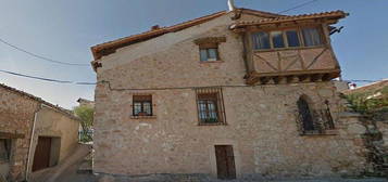 Casa en Adrada de Pirón