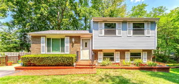 3380 Chelsea Dr, Woodbridge, VA 22192