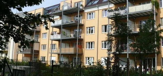 Wohnen im sanierten Niedrigenergiesparhaus 2 Zimmer mit Sonnenbalkon