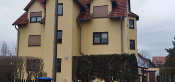 Drei-Raum-Maisonette-Wohnung mit ca. 68 m² in ruhiger Lage von Radebeul West