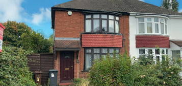 2 bedroom semi-detached house for sale