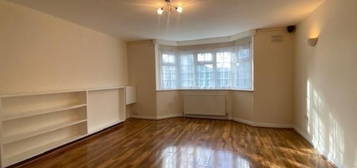 2 bedroom ground floor flat