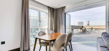 Flat for sale in Wiverton Tower, 4 New Drum Street E1