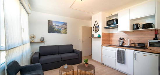 Appartement meublé tout équipé à coté de la gare St Charles bail étudiant ou bail mobilité