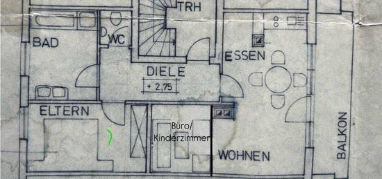 Schöne, renovierte 3-Zi.-Dachgeschosswohnung