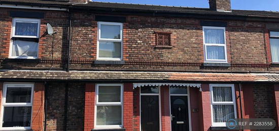 2 bedroom terraced house