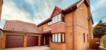 6 bedroom detached house for sale