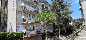 NİCOMEDİA'DAN İZMİT PLAJYOLU YONCA SİTESİNDE 2+1 SATILIK DAİRE