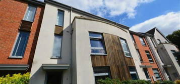 1 bedroom semi-detached house