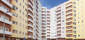 Apartamento T2 à venda em Seixal