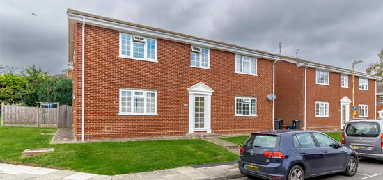 Flat for sale in Roseacre Close, Canterbury CT2