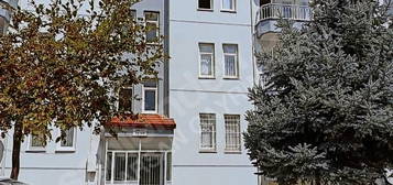 GÖKKUBBE ÜSTÜ SIFIR EŞYALARIYLA SATİLİK DAİRE