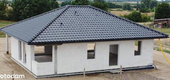 Nowy dom parterowy 104m², działka 10Ar, woda, prąd