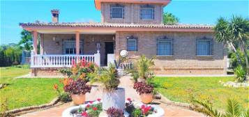 Casa o chalet independiente en venta en Carmona