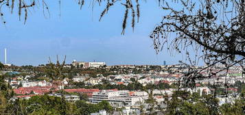 Charmante Wohnung mit Balkon und herrlichem Fernblick im 13. Bezirk