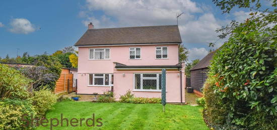 4 bed detached house for sale